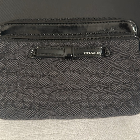 Coach Black Women\'s wristlet